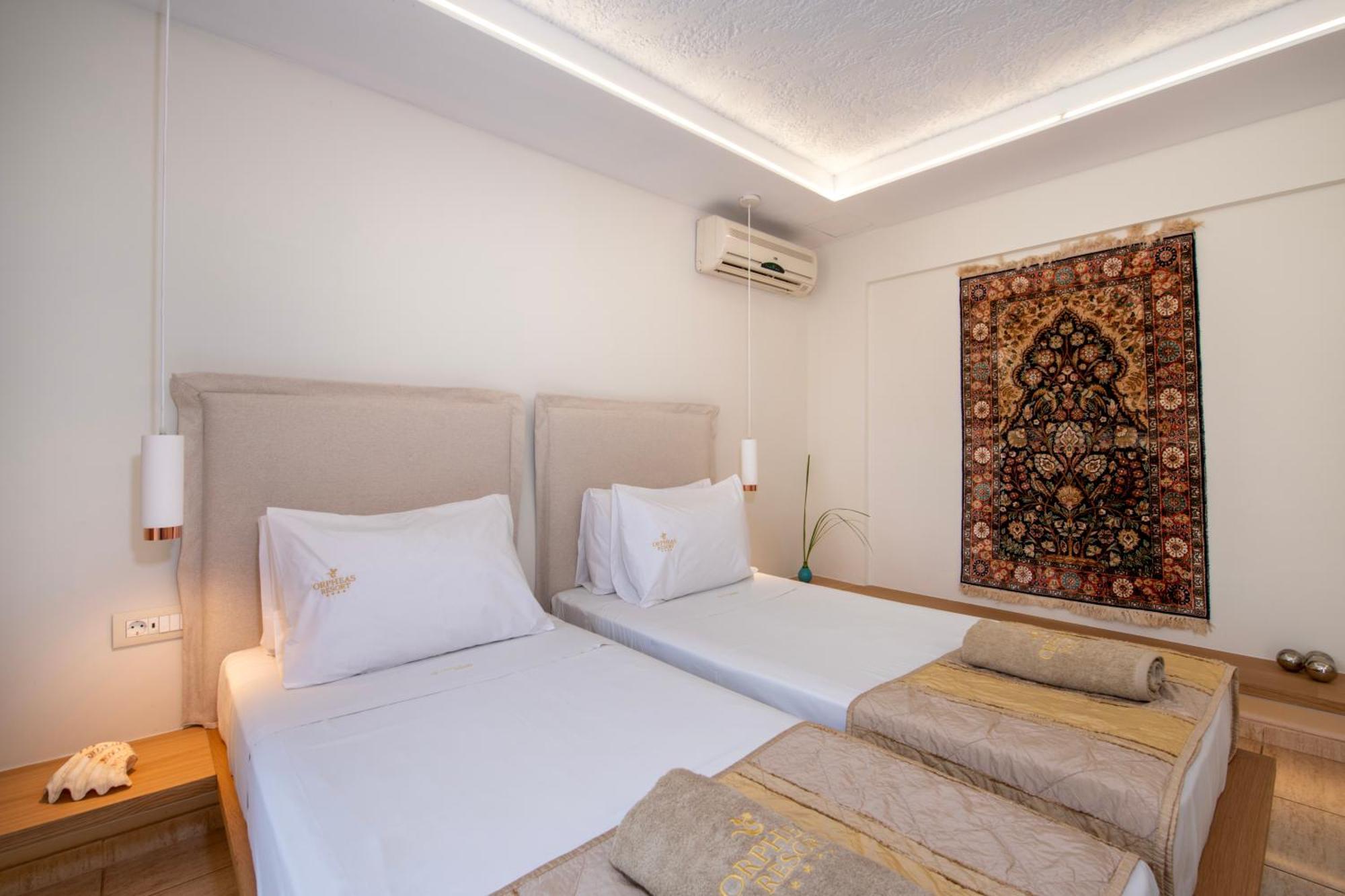 Orpheas Resort Hotel (Adults Only) Paralia Kourna Екстер'єр фото