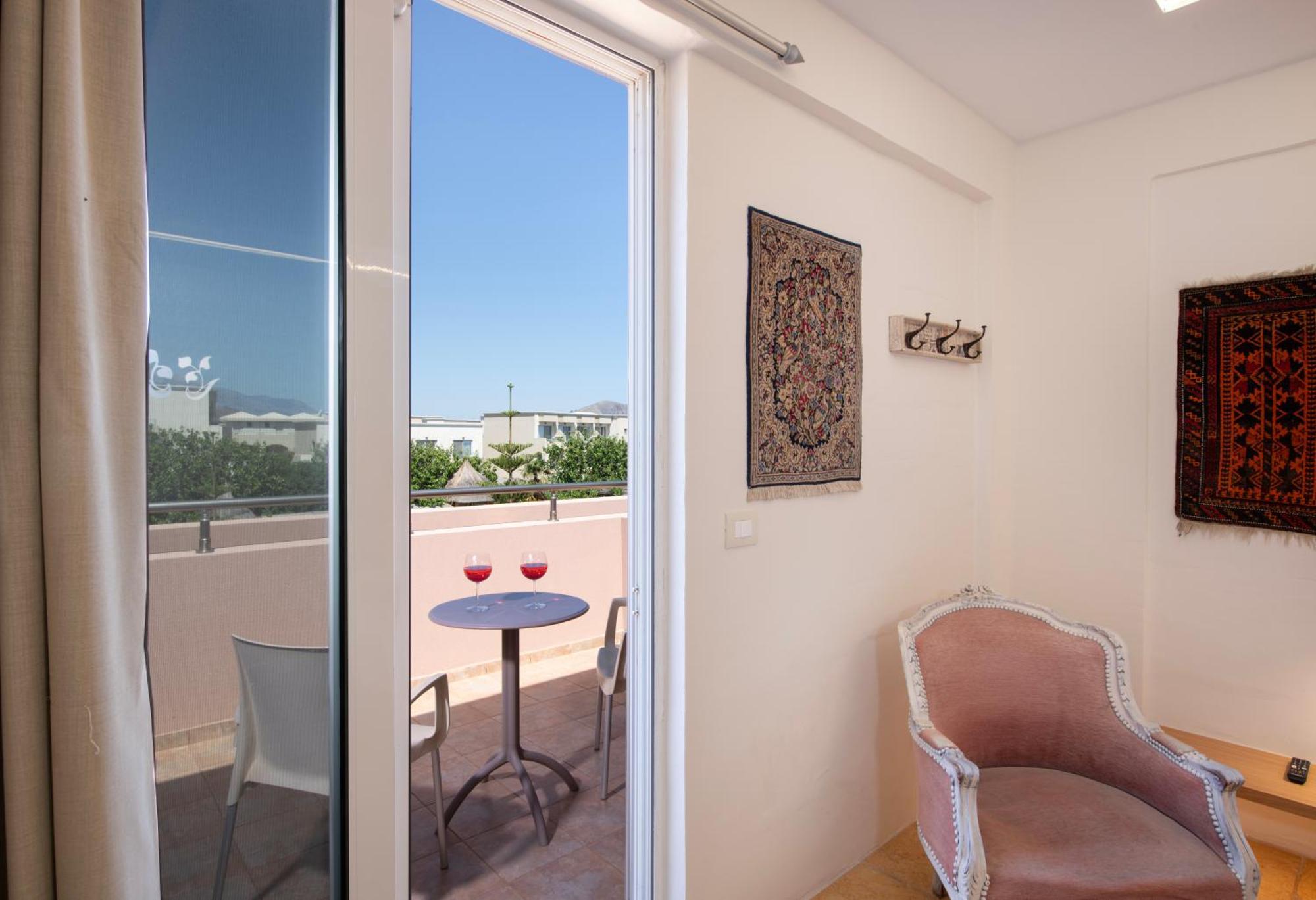 Orpheas Resort Hotel (Adults Only) Paralia Kourna Екстер'єр фото