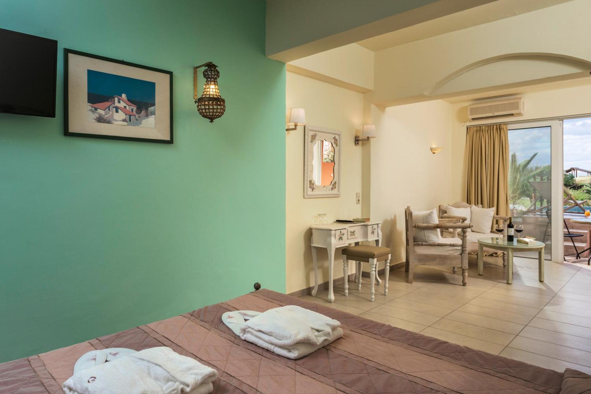 Orpheas Resort Hotel (Adults Only) Paralia Kourna Екстер'єр фото